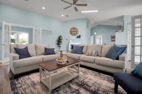 Surf City Serene Waterfront Vacation Home